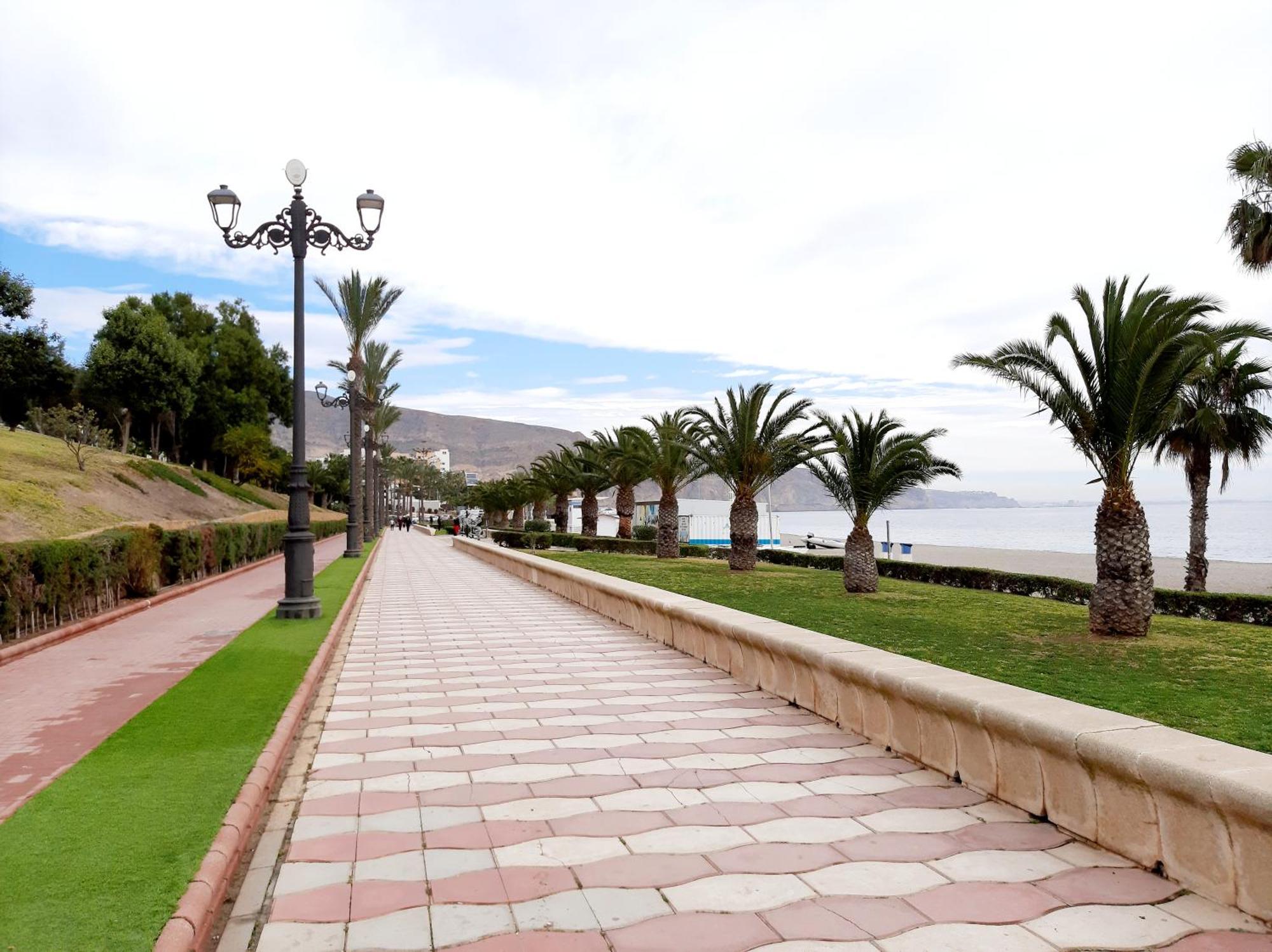 Habitacion Avilena Tropical En Aguadulce Almería Buitenkant foto